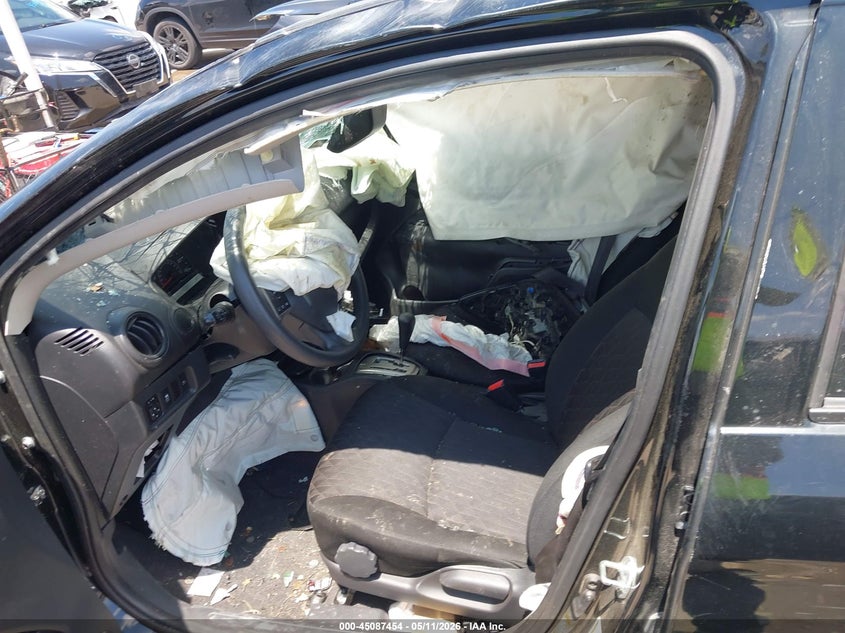 2023 Mitsubishi Mirage VIN ML32AUHJ6PH003445 IAAI salvage auction — ROLLOVER, Salvage (Texas), sold $325 on 2026-07-14 (photo 5)