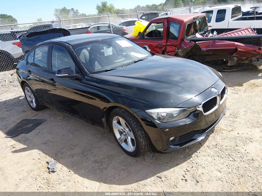 2015 BMW 3er VIN WBA3C3G57FNS76319 IAAI salvage auction — REAR END, Salvage (North Carolina), sold $1,900 on 2026-07-20 (photo 1)