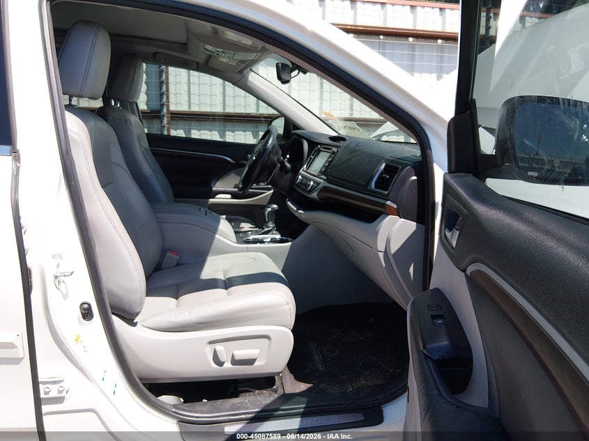 2016 Toyota Highlander VIN 5TDDCRFH0GS017883 IAAI salvage auction — SIDE, Original (Texas), sold $6,400 on 2026-07-28 (photo 5)