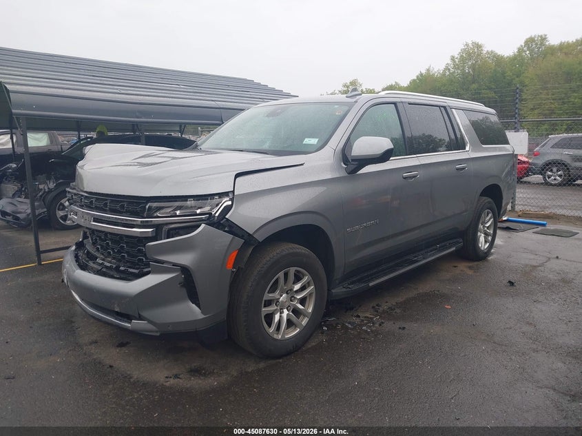 2023 Chevrolet Suburban VIN 1GNSKBKD8PR314166 IAAI salvage auction — FRONT END, Salvage (Connecticut), sold $11,200 on 2026-07-30 (photo 2)