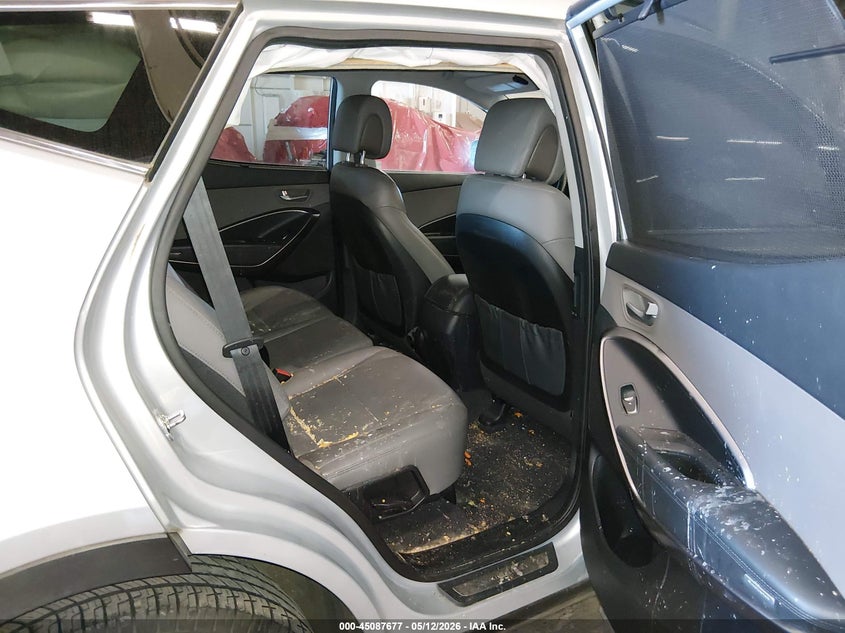 2017 Hyundai Santa fe VIN 5XYZU3LB8HG447384 IAAI salvage auction — SIDE, Salvage (Oregon), sold $3,250 on 2026-07-17 (photo 8)