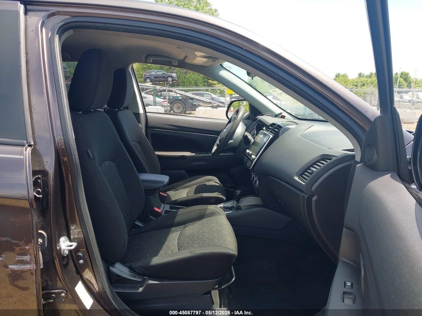 2020 Mitsubishi Outlander VIN JA4AP3AU6LU002877 IAAI salvage auction — RIGHT FRONT, Salvage (Ohio), sold $3,300 on 2026-07-29 (photo 5)