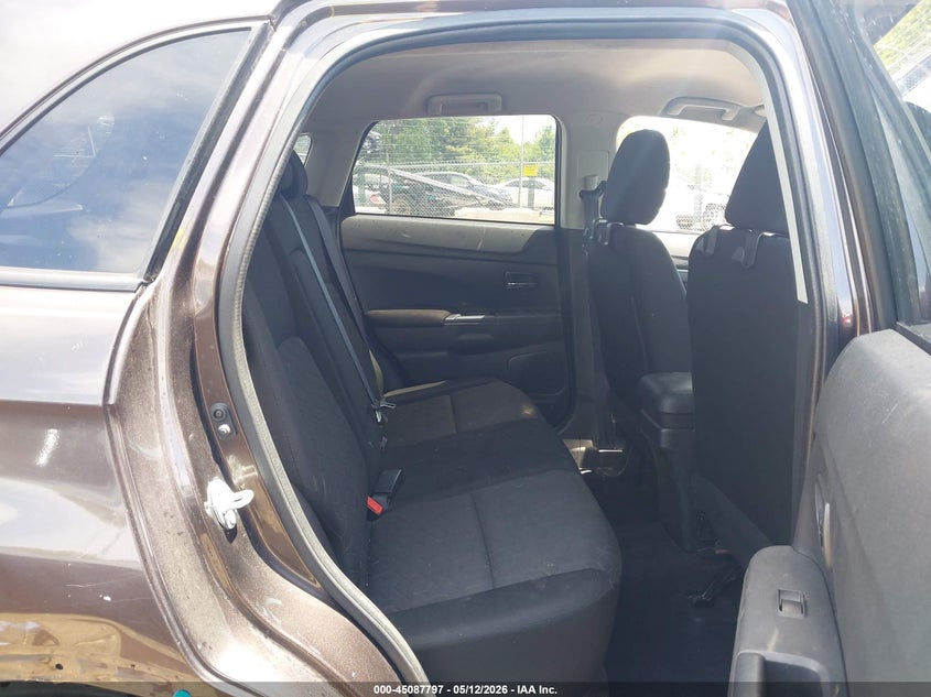 2020 Mitsubishi Outlander VIN JA4AP3AU6LU002877 IAAI salvage auction — RIGHT FRONT, Salvage (Ohio), sold $3,300 on 2026-07-29 (photo 8)