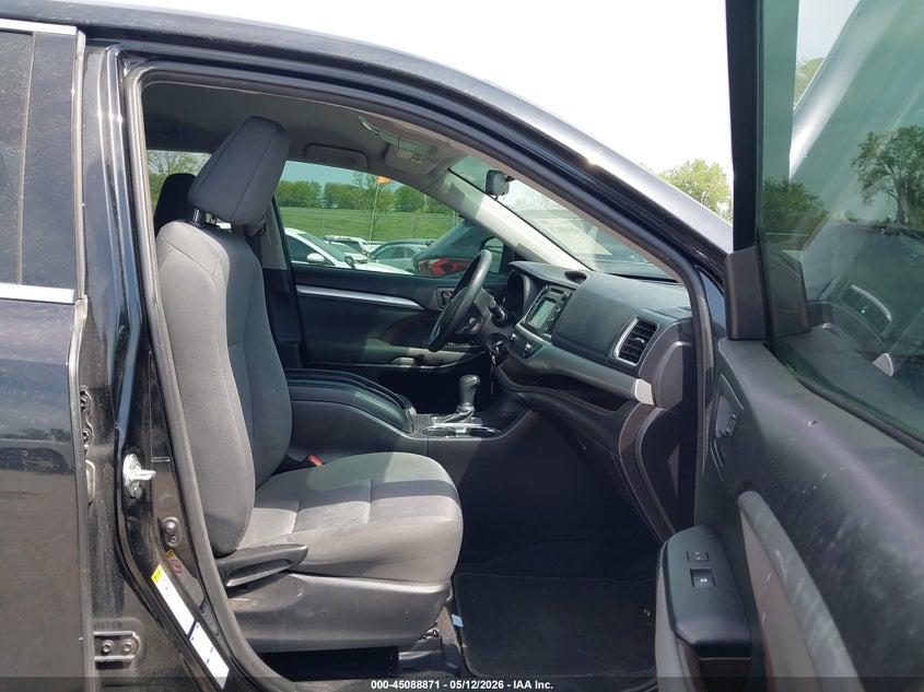 2016 Toyota Highlander VIN 5TDBKRFH3GS300546 IAAI salvage auction — FRONT END, Salvage (Iowa), sold $6,150 on 2026-07-21 (photo 5)