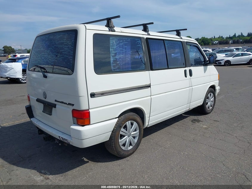 1993 Volkswagen Eurovan VIN WV2MC0707PH059882 IAAI salvage auction — BIO HAZARD, Salvage (Texas), sold $400 on 2026-07-23 (photo 4)
