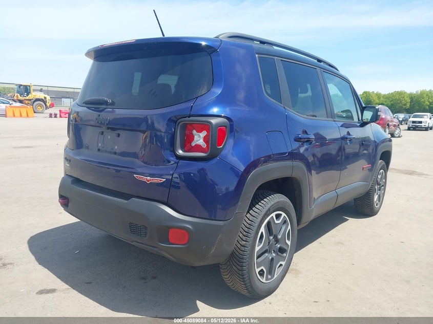 2017 Jeep Renegade VIN ZACCJBCB8HPE68552 IAAI salvage auction — HAIL, Salvage (Ohio), sold $3,300 on 2026-07-14 (photo 4)