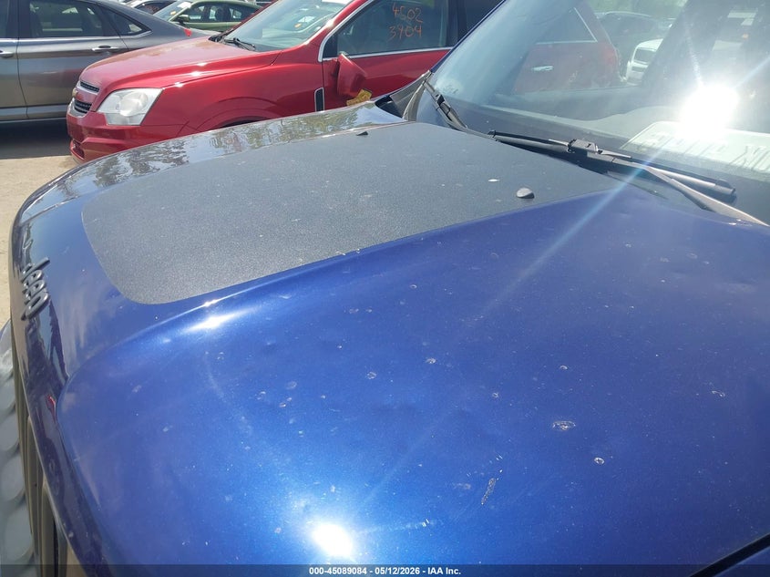 2017 Jeep Renegade VIN ZACCJBCB8HPE68552 IAAI salvage auction — HAIL, Salvage (Ohio), sold $3,300 on 2026-07-14 (photo 6)