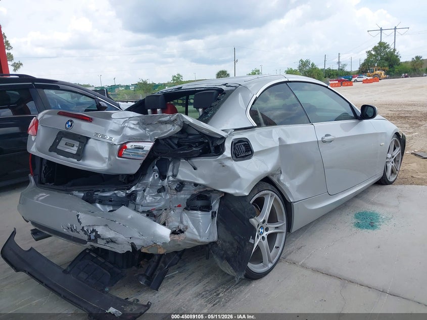 2013 BMW 3er VIN WBADW7C50DE732389 IAAI salvage auction — FRONT & REAR, Rebuildable (Florida), sold $500 on 2026-07-28 (photo 4)