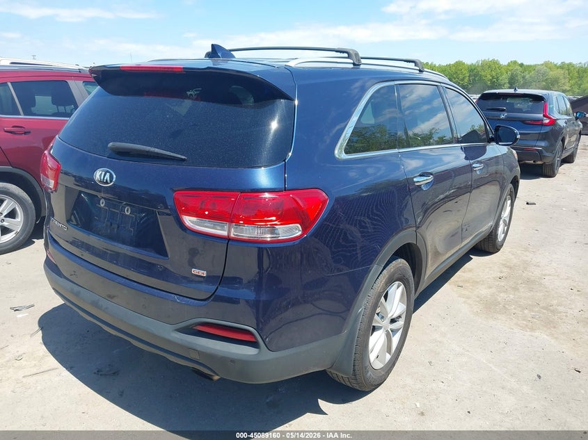 2017 Kia Sorento VIN 5XYPGDA30HG206998 IAAI salvage auction — HAIL, Salvage (Ohio), sold $750 on 2026-07-28 (photo 4)
