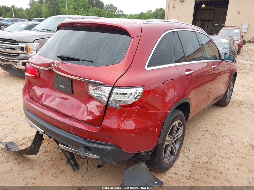 2019 Mercedes-benz Glc VIN WDC0G4JBXKV170420 IAAI salvage auction — REAR END, Salvage (North Carolina), sold $7,100 on 2026-07-06 (photo 4)