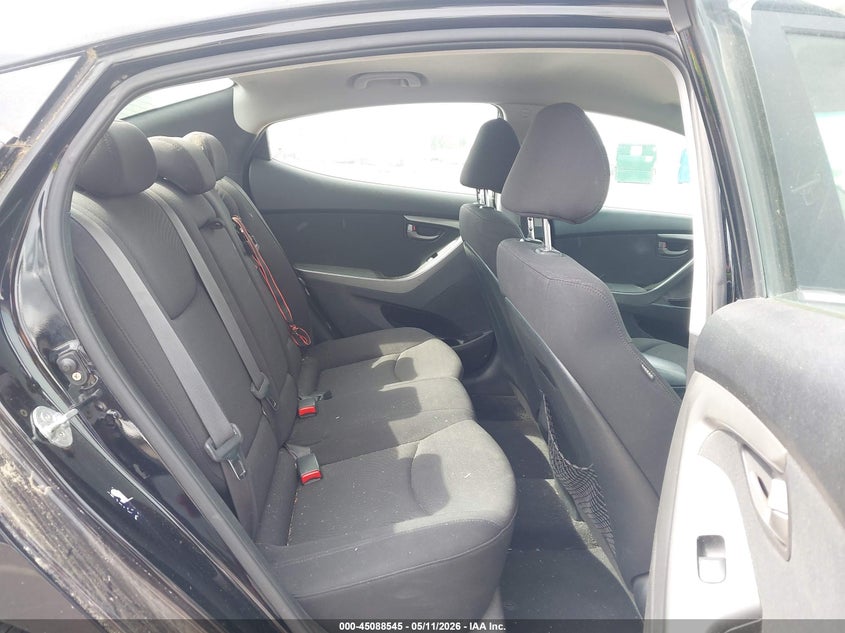 2016 Hyundai Elantra VIN KMHDH4AH5GU552064 IAAI salvage auction — NORMAL WEAR, Salvage (Texas), sold $1,300 on 2026-07-15 (photo 8)