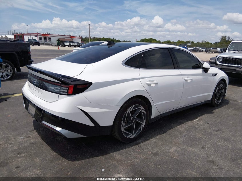 2024 Hyundai Sonata VIN KMHL14JA9RA382671 IAAI salvage auction — SIDE, Rebuildable (Florida), sold $8,700 on 2026-07-12 (photo 4)