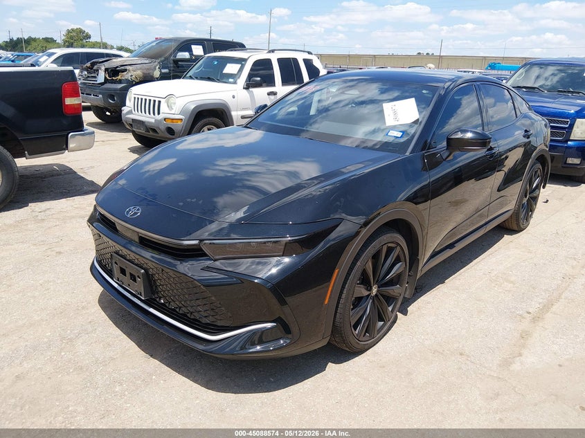 2026 Toyota Crown VIN JTDAAAAF4T3039994 IAAI salvage auction — REAR END, Salvage Title, sold $22,850 on 2026-07-22 (photo 2)