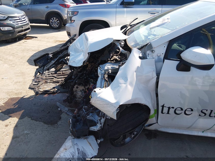 2024 Toyota Corolla VIN 5YFB4MDE0RP134388 IAAI salvage auction — FRONT END, Salvage (Texas), sold $1,550 on 2026-07-21 (photo 6)