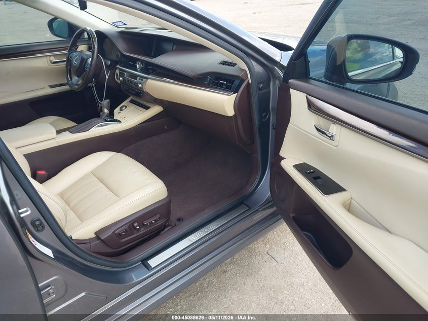 2016 Lexus ES VIN JTHBK1GG7G2227940 IAAI salvage auction — HAIL, Original (Texas), sold $9,600 on 2026-07-28 (photo 5)