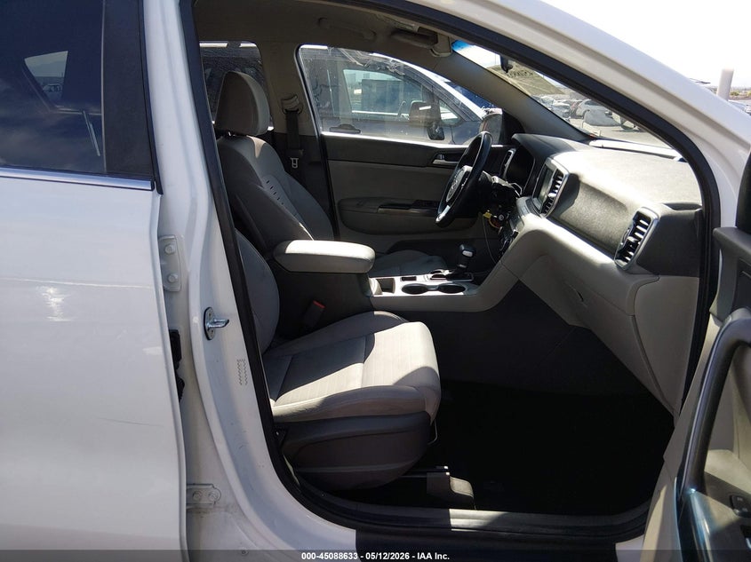 2018 Kia Sportage VIN KNDPM3AC1J7420873 IAAI salvage auction — THEFT, Salvage (Nevada), sold $3,400 on 2026-07-17 (photo 5)