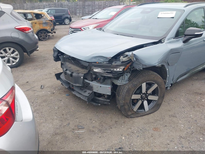 2024 Honda Prologue VIN 3GPKHXRJ1RS500999 IAAI salvage auction — FRONT END, Salvage (Massachusetts), sold $8,550 on 2026-07-17 (photo 6)