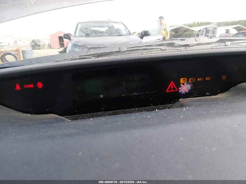 2008 Toyota Prius VIN JTDKB20U583342121 IAAI salvage auction — FRONT & REAR, Salvage (Oregon), sold $375 on 2026-07-13 (photo 7)