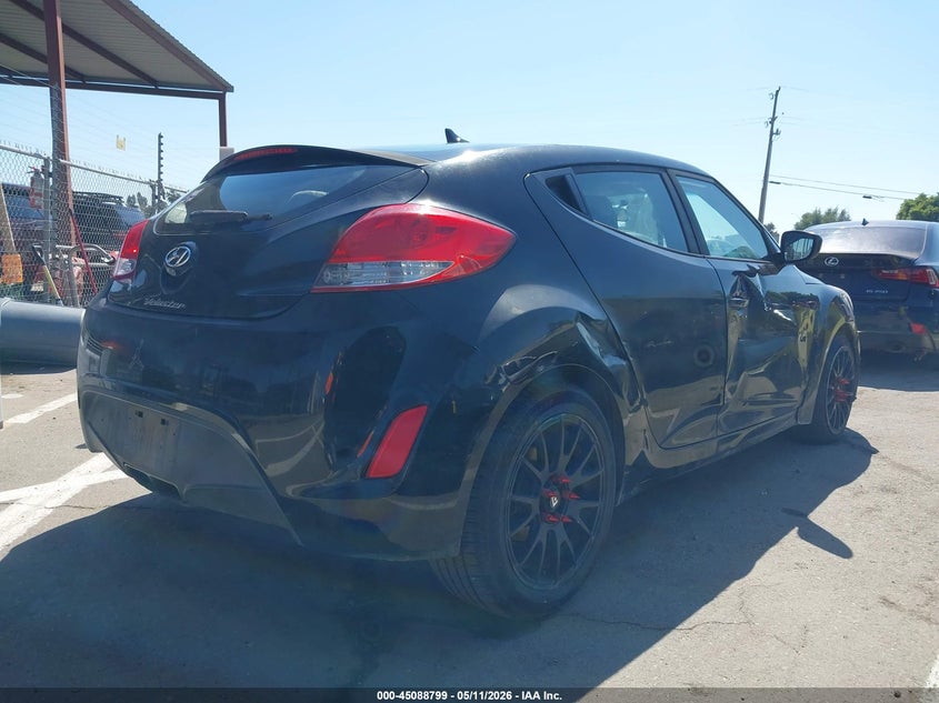 2016 Hyundai Veloster VIN KMHTC6AD5GU291960 IAAI salvage auction — NORMAL WEAR, Clear - Dealer Only (California), sold $875 on 2026-07-14 (photo 4)