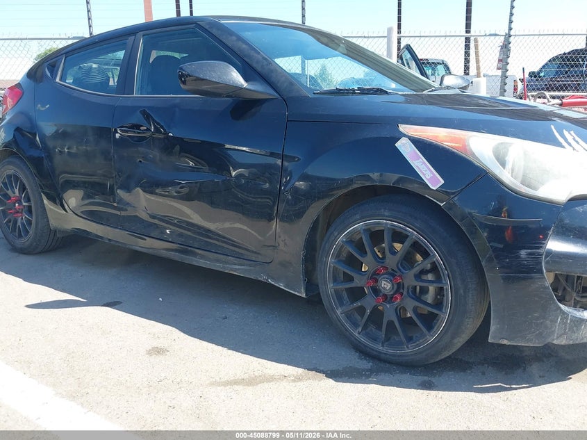 2016 Hyundai Veloster VIN KMHTC6AD5GU291960 IAAI salvage auction — NORMAL WEAR, Clear - Dealer Only (California), sold $875 on 2026-07-14 (photo 6)