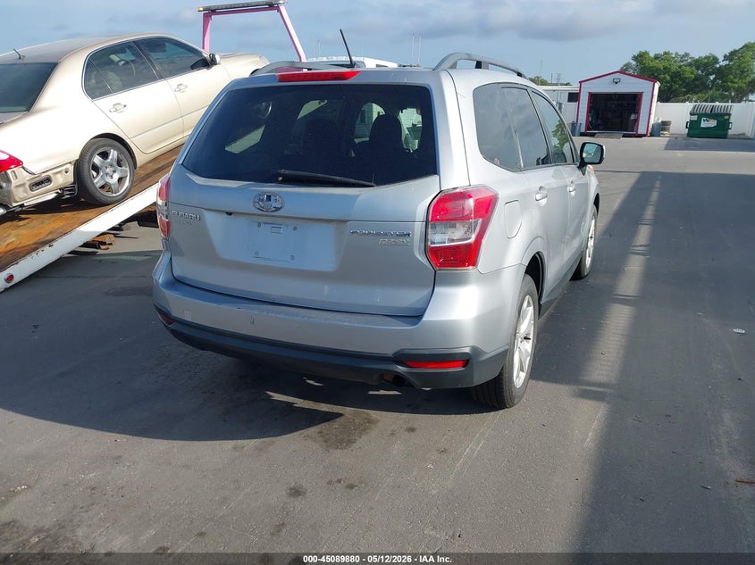 2015 Subaru Forester VIN JF2SJADC3FH547789 IAAI salvage auction — NORMAL WEAR, Clear (Montana), sold $900 on 2026-07-06 (photo 4)