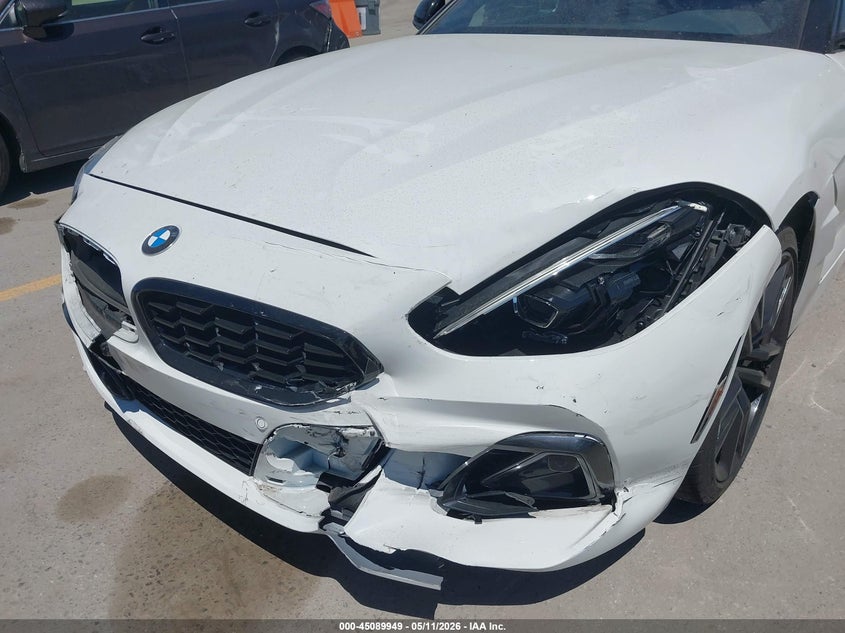 2024 BMW Z4 VIN WBAHF3C03RWY33832 IAAI salvage auction — FRONT END, Salvage (California), sold $19,100 on 2026-07-15 (photo 6)