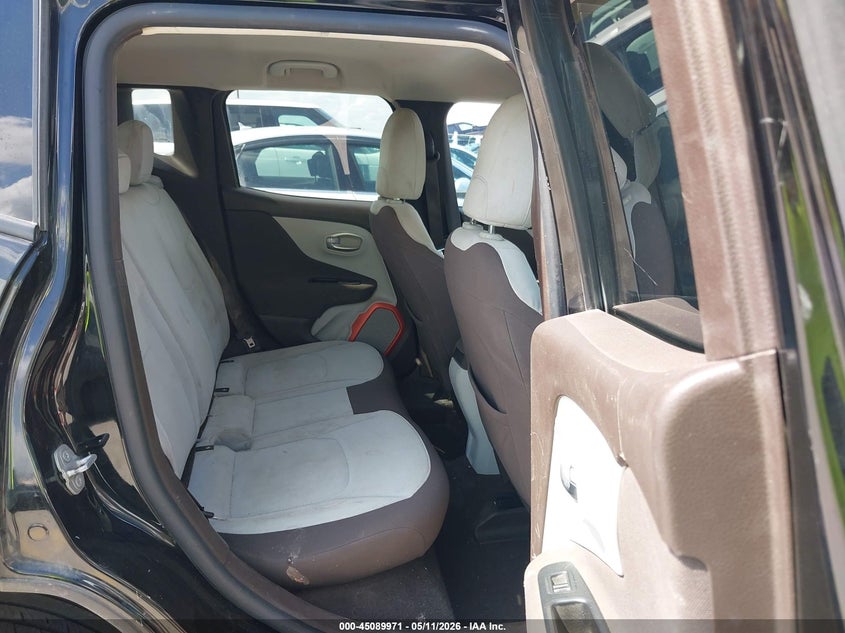 2016 Jeep Renegade VIN ZACCJABT9GPC60778 IAAI salvage auction — NORMAL WEAR, Original (Texas), sold $875 on 2026-07-30 (photo 8)