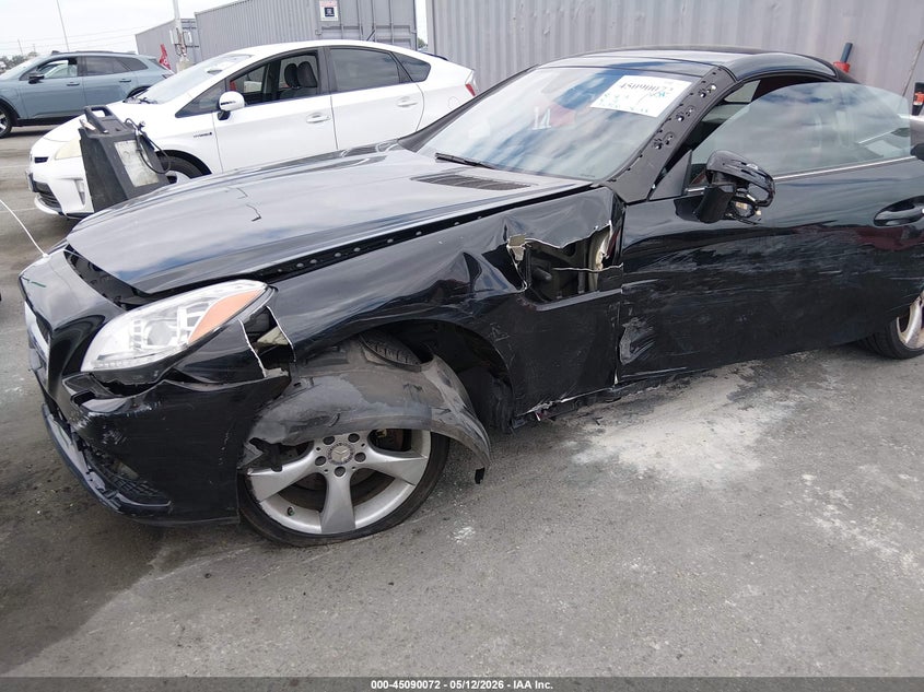 2012 Mercedes-benz Slk-klasse VIN WDDPK5HA8CF014318 IAAI salvage auction — FRONT END, Salvage (California), sold $2,650 on 2026-07-09 (photo 6)