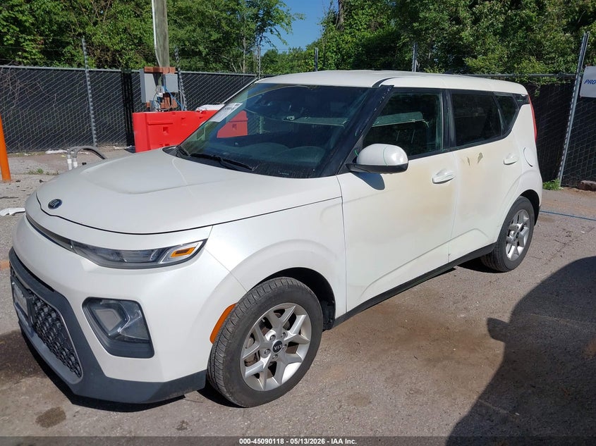 2021 Kia Soul VIN KNDJ23AU9M7745375 IAAI salvage auction — EXTERIOR BURN, Salvage (Kansas), sold $2,050 on 2026-07-08 (photo 2)