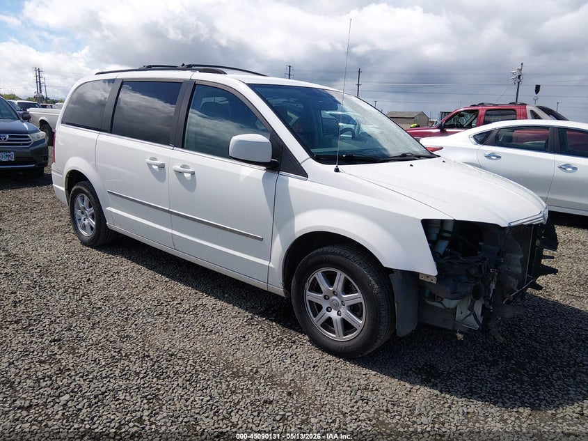 2010 Chrysler Town & country VIN 2A4RR5D11AR214896 IAAI salvage auction — FRONT END, Salvage (Oregon), sold $300 on 2026-07-23 (photo 1)