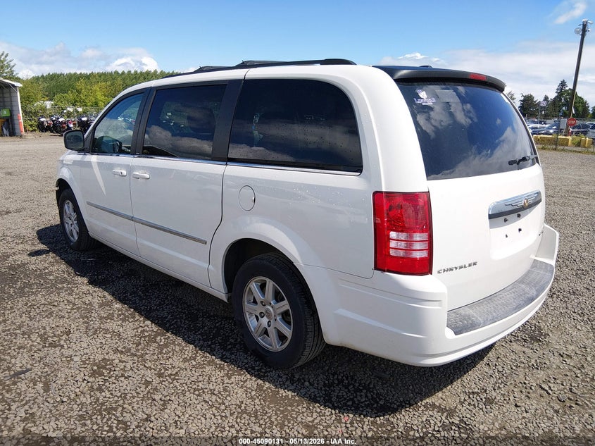 2010 Chrysler Town & country VIN 2A4RR5D11AR214896 IAAI salvage auction — FRONT END, Salvage (Oregon), sold $500 on 2026-07-27 (photo 3)