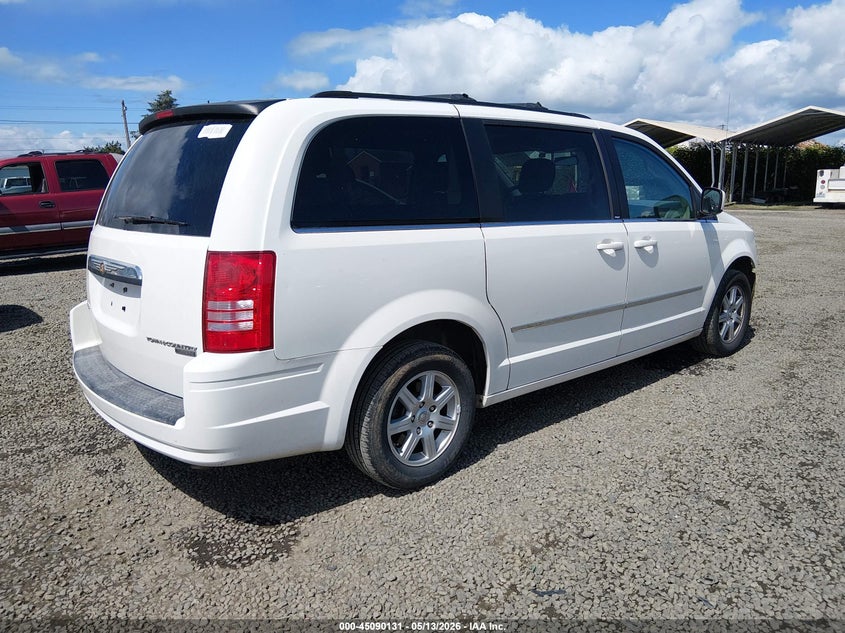 2010 Chrysler Town & country VIN 2A4RR5D11AR214896 IAAI salvage auction — FRONT END, Salvage (Oregon), sold $500 on 2026-07-27 (photo 4)