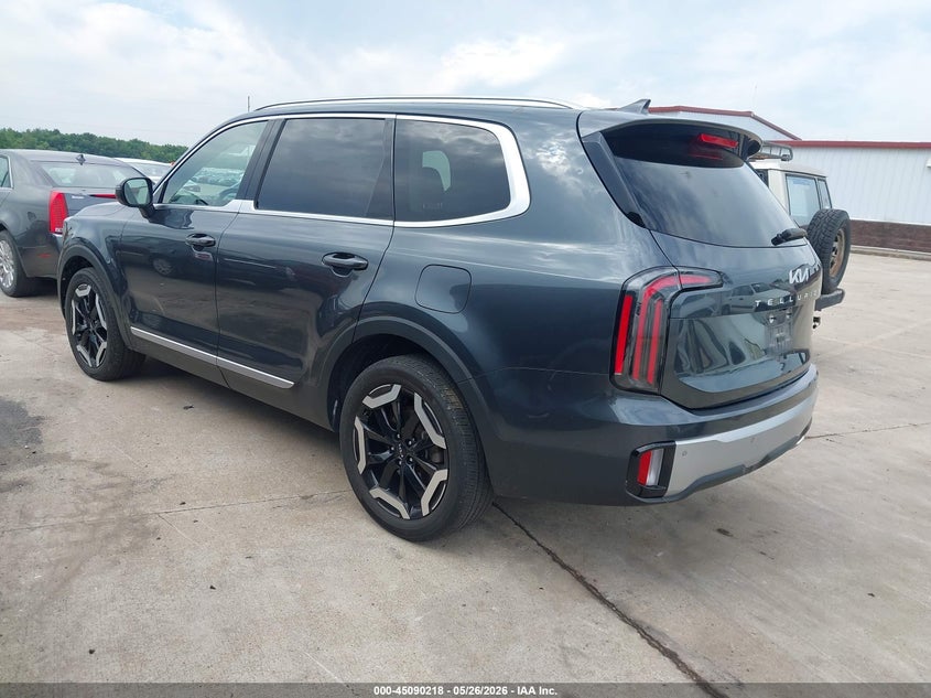 2023 Kia Telluride VIN 5XYP3DGC1PG332885 IAAI salvage auction — HAIL, Salvage (Illinois), sold $12,575 on 2026-07-14 (photo 3)
