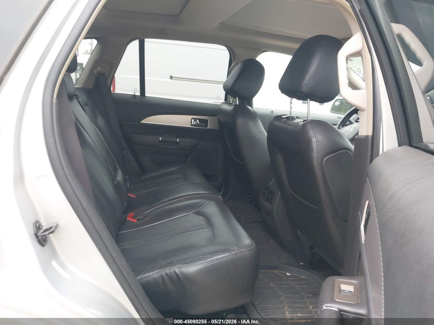 2014 Lincoln Mkx VIN 2LMDJ6JK4EBL13737 IAAI salvage auction — SIDE, Original (Texas), sold $775 on 2026-07-17 (photo 8)