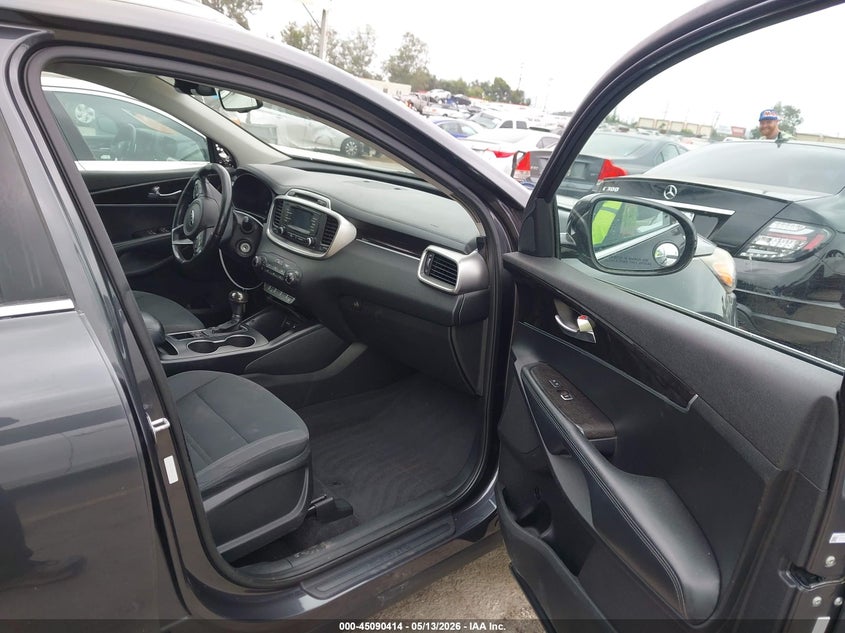 2016 Kia Sorento VIN 5XYPG4A35GG162415 IAAI salvage auction — LEFT REAR, Salvage (California), sold $2,350 on 2026-07-08 (photo 5)