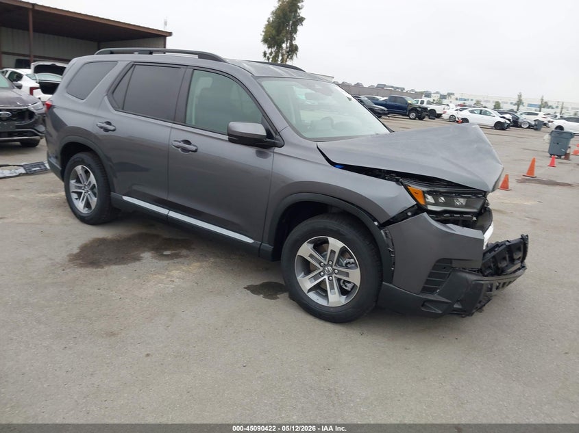 2026 Honda Pilot VIN 5FNYG2H41TB005098 IAAI salvage auction — LEFT FRONT, Salvage (California), sold $12,900 on 2026-07-29 (photo 1)