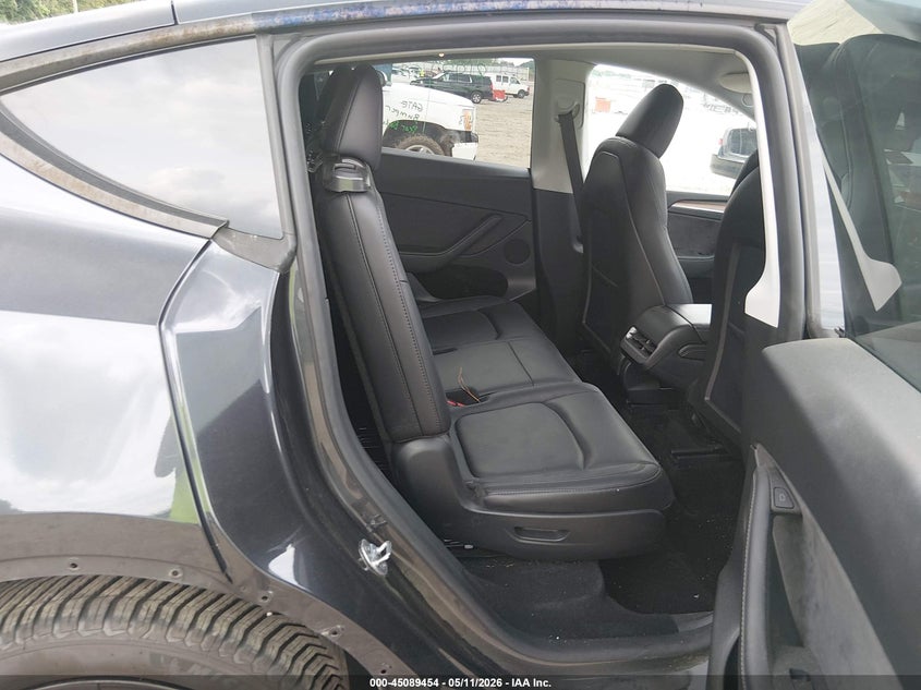 2024 Tesla Model y VIN 7SAYGAEE3RF163784 IAAI salvage auction — REAR END, Salvage (Georgia), sold $14,750 on 2026-07-23 (photo 8)
