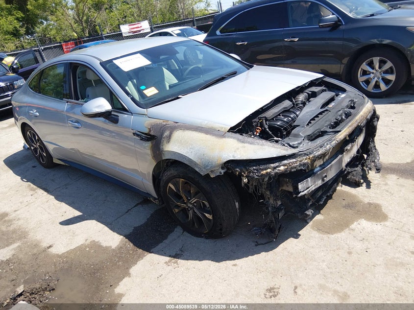 2024 Hyundai Sonata VIN KMHL64JA9RA378556 IAAI salvage auction — ENGINE BURN, Salvage (Kansas), sold $3,150 on 2026-07-15 (photo 1)