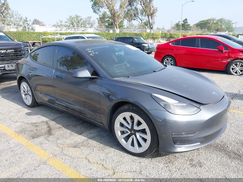 2022 Tesla Model 3 VIN 5YJ3E1EB2NF278762 IAAI salvage auction — SIDE, Salvage Title, sold $575 on 2026-07-28 (photo 1)