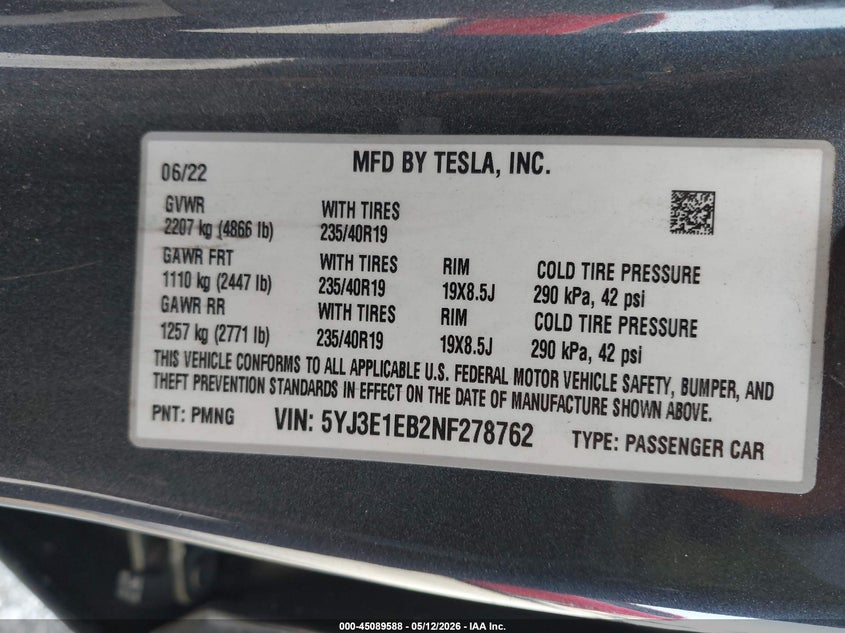 2022 Tesla Model 3 VIN 5YJ3E1EB2NF278762 IAAI salvage auction — SIDE, Salvage Title, sold $575 on 2026-07-28 (photo 9)