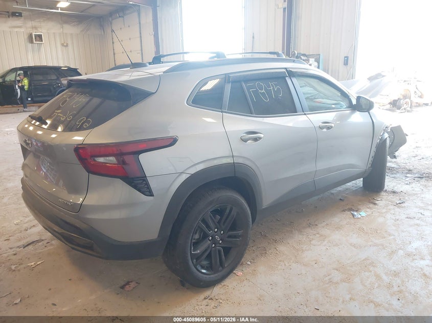 2025 Chevrolet Trax VIN KL77LKEP3SC018224 IAAI salvage auction — FRONT END, Scrap (Michigan), sold $2,650 on 2026-07-28 (photo 4)