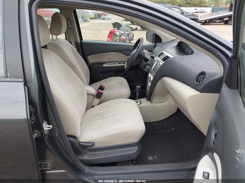 2008 Toyota Yaris VIN JTDBT923081260819 IAAI salvage auction — FRONT END, Clear (Indiana), sold $25 on 2026-07-21 (photo 5)