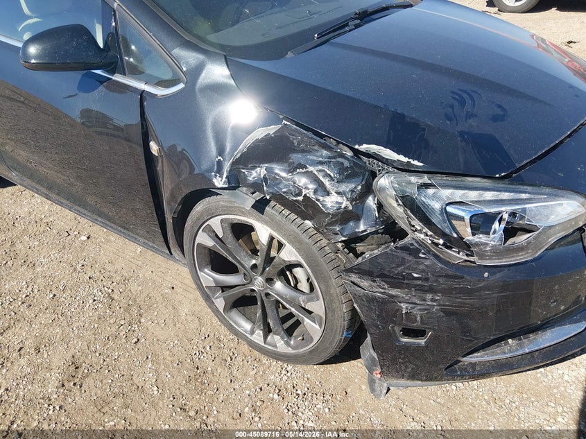 2016 Buick Cascada VIN W04WT3N58GG054245 IAAI salvage auction — RIGHT FRONT, Salvage (Illinois), sold $2,250 on 2026-07-15 (photo 6)