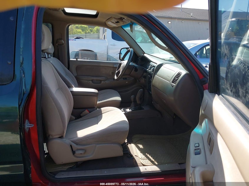 2001 Toyota Tacoma VIN 5TEWN72N01Z723913 IAAI salvage auction — NORMAL WEAR, Original (Ohio), sold $1,800 on 2026-07-08 (photo 5)
