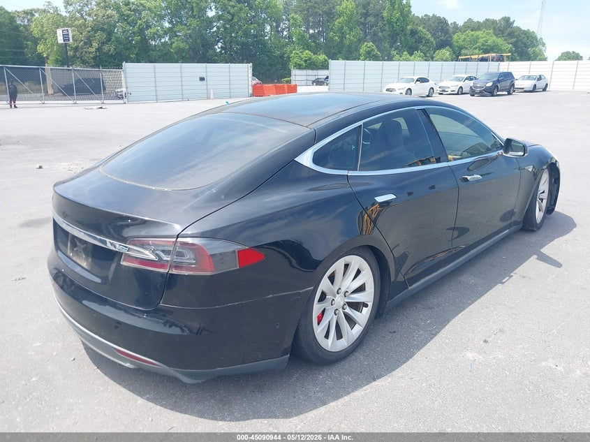 2015 Tesla Model s VIN 5YJSA4H29FFP78231 IAAI salvage auction — REPOSSESSION, Clear (Georgia), sold $1,300 on 2026-07-15 (photo 4)