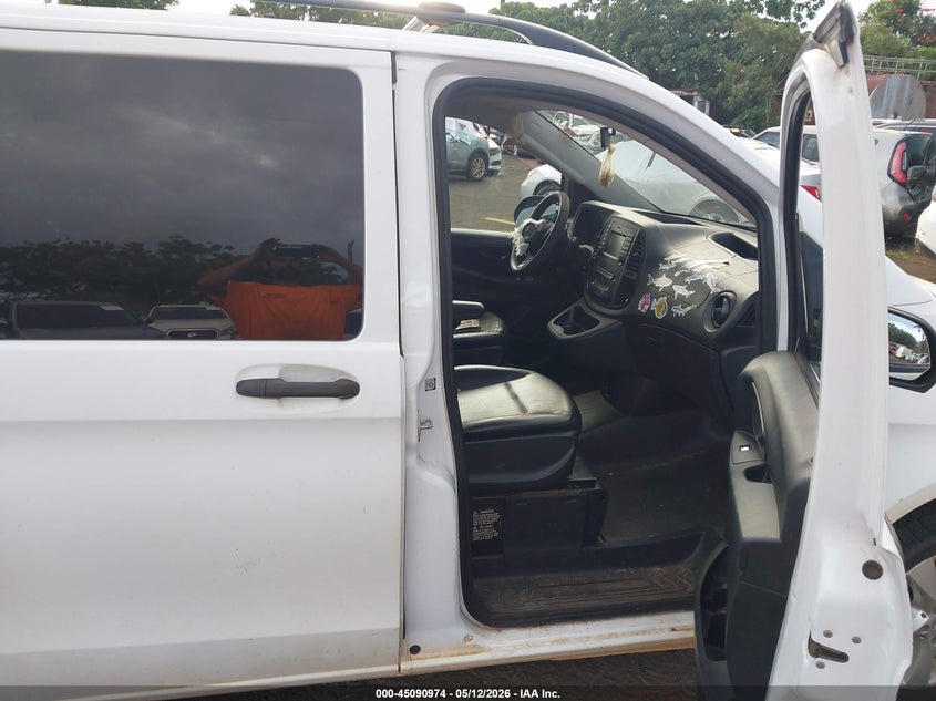 2017 Mercedes-benz Metris VIN WD4PG2EE7H3228345 IAAI salvage auction — LEFT SIDE, Salvage (Hawaii), sold $25 on 2026-07-21 (photo 5)