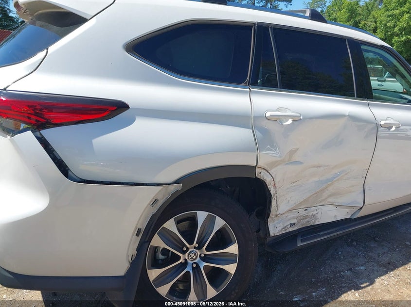 2020 Toyota Highlander VIN 5TDGZRBH6LS031508 IAAI salvage auction — RIGHT SIDE, Original (Texas), sold $13,750 on 2026-07-23 (photo 6)