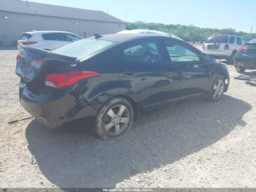 2013 Hyundai Elantra VIN KMHDH4AE6DU717959 IAAI salvage auction — NORMAL WEAR, Original (Ohio), sold $400 on 2026-07-29 (photo 4)