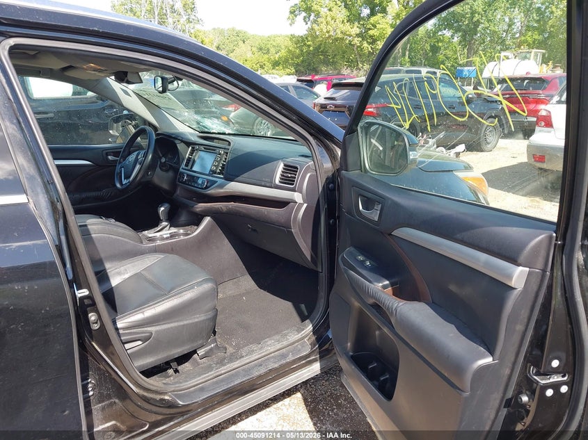 2015 Toyota Highlander VIN 5TDJKRFH2FS112269 IAAI salvage auction — LEFT FRONT, Clear (Indiana), sold $6,100 on 2026-07-15 (photo 5)