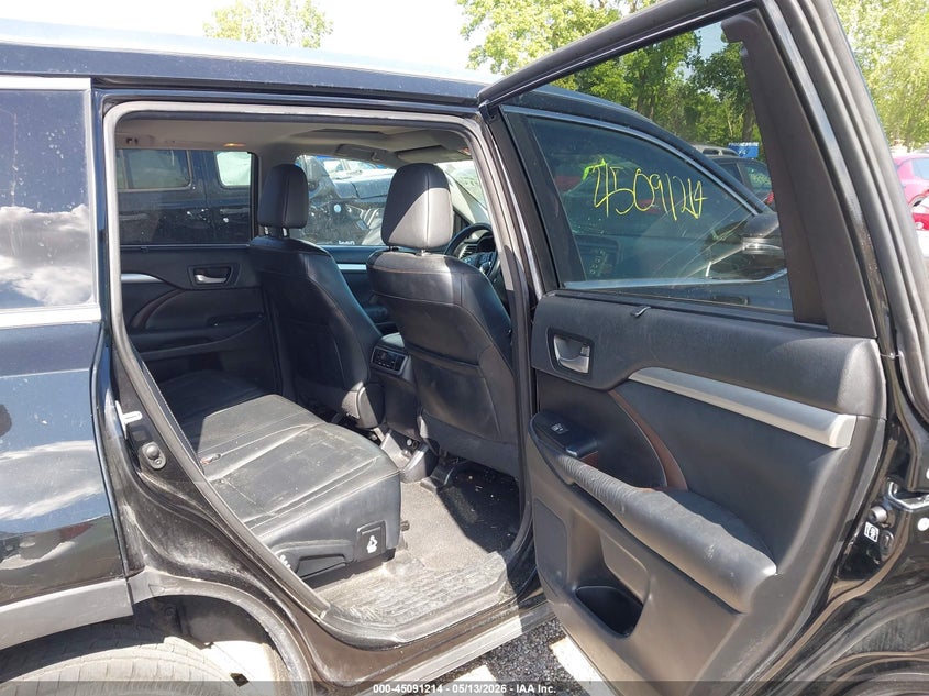2015 Toyota Highlander VIN 5TDJKRFH2FS112269 IAAI salvage auction — LEFT FRONT, Clear (Indiana), sold $6,100 on 2026-07-15 (photo 8)